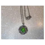 New Necklace With Pierced Earrings Green Stone Silvery *P