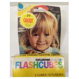 Vintage - Kodak Instamatic 154 Camera