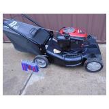 Craftsman 6.75 self propelled mower with bag. Good condition. Tested & works. As shown.