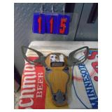 Box of 20 .327 shells & atler mount. As shown.