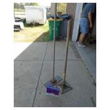 Qty of 2 tampers. 1 10x10 and 1 homemade. As shown.