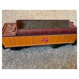 N Scale Chicago Milwaukee St Paul 6412 Locomotive & Hopper