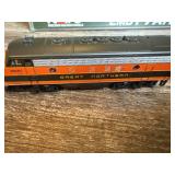 Kato N Scale Great Northern EMD F7A/F7B Locomotive and Passenger Cars