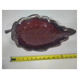 Leaf Decor/Serving Pieces