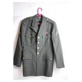 Vintage Military Dress Jacket with Gold Accents - Size 40R