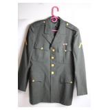 Vintage Military Dress Jacket with Gold Accents - Size 40R