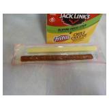 Box of 16 Jack Links Meat Sticks 1....