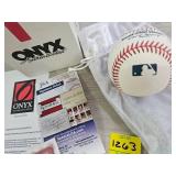 ONYX AUTHENTICATED BASEBALL HELIOT RAMOS