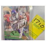 QADRY ISMAI MN VIKINGS AUTOGRAPH CARD