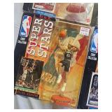 6 NBA COURT COLLECTION ACTION FIGURES