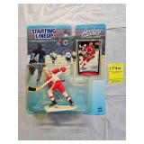 STARTING LINEUP ACTION FIGURE STEVE YZERMAN