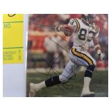 BIG LOT OF 32 SIGNED FOOTBALL CARDS