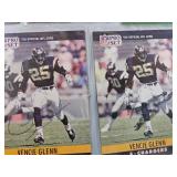 BIG LOT OF 32 SIGNED FOOTBALL CARDS