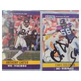 BIG LOT OF 32 SIGNED FOOTBALL CARDS