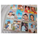 VERY MEMORABLE TWINS - FULL FIRST SERIES SET!