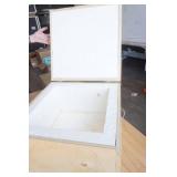 insulated wood box w/handles