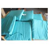 teal seat cushions (6ct)