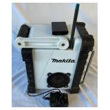 Makita BMR100 Job Site Radio