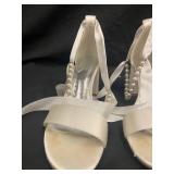 Elegant Cream High Heels with Pearl Accents Size 38