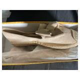 Pair of Size 6 Women
