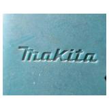 Makita 300mm Cordless Hedge Trimmer UH3000D with Fast Charger