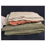Set of Mixed Color Towels