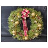 Lot of Holiday Decor: Christmas Wreaths and Pine Tree