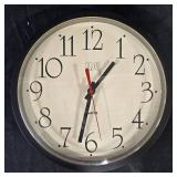 IDL Quartz Wall Clock with Black Frame