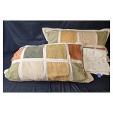Set of King Size Decorative Pillows with Covers