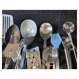 Nancy Calhoun Fusions Dinnerware and Cookware Set