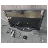 Samsung 32-Inch LCD TV with Remote and Accessories
