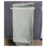 Various Size Rectangular & Oval Tablecloths Inc Waterford & Bobby Flay