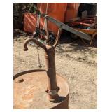 30 gallon Barrel and Pump