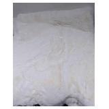 MONCHATEAU LUXE FAUX FUR RUG (5FT 10IN x 5FT 3IN)