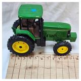 John Deere 7600, Mfg 1992-1996 by ERTL