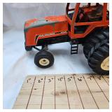 Allis-Chalmers 8050 Tractor by Ertl 1982-1985