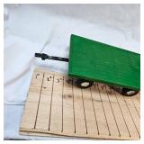 ERTL John Deere Flatbed Wagon