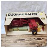 Ertl New Holland Square Baler, Like New in Box