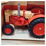 Ertl 600 Case 1/16 Scale, As New in Box