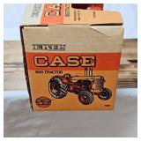 Ertl 600 Case 1/16 Scale, As New in Box