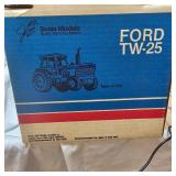 Ford TW-25, 1/16, as new in box, old Stock