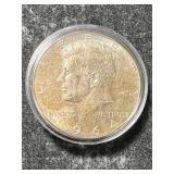 1964 US KENNEDY HALF DOLLAR IN AIRTITE