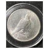 1925 US PEACE SILVER DOLLAR IN AIRTITE