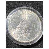 1922 US PEACE SILVER DOLLAR IN AIRTITE