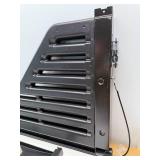 LOUVERED TAILGATE