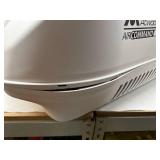 ATWOOD ROOFTOP RV AC W/ HEAT PUMP.