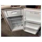 RV MINI FRIDGE