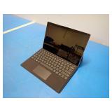 Microsoft Surface Pro 7 1866 // INTEL CORE I7-1065G7 1.3 Ghz // 16GB LPDDR4 RAM // 256GB HD // NO OS // Includes Keyboard, No Cables // White spot. Yellowing screen. Glass screen protector chipped.