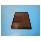 Apple iPad 5th Gen A1822 // 32GB of storage // WIFI Only // Includes Charging Cable