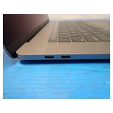 Apple A1990 MacBook Pro 15,1 // INTEL CORE I7-8750H 2.2 Ghz // 16GB DDR4 SDRAM // 251GB SSD // Includes IOS // 15.4" screen with 2880 x 1800 Resolution // Includes Charging Cable